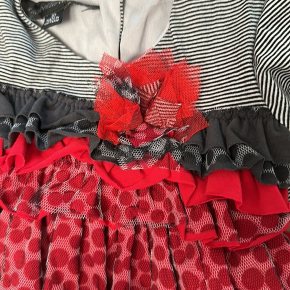 Ruffled two piece set - Picture 4 of 6